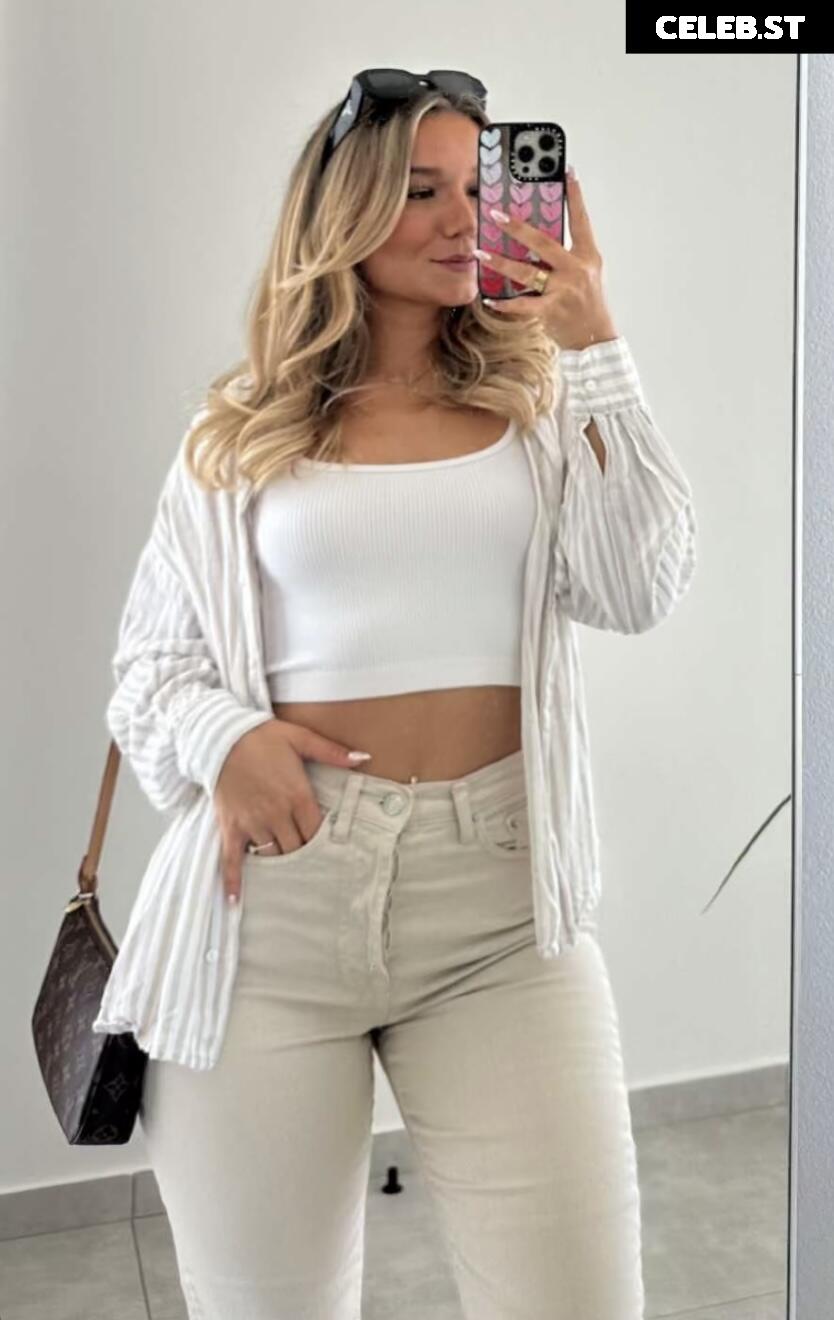 Alina Wachinger Image 676956