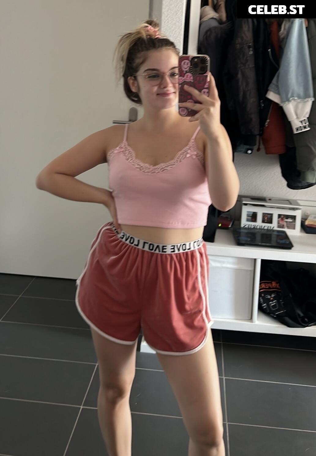 Mondwika Image 675685