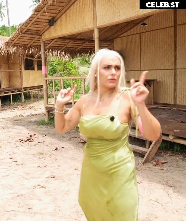 Michelle Daniaux Image 675497