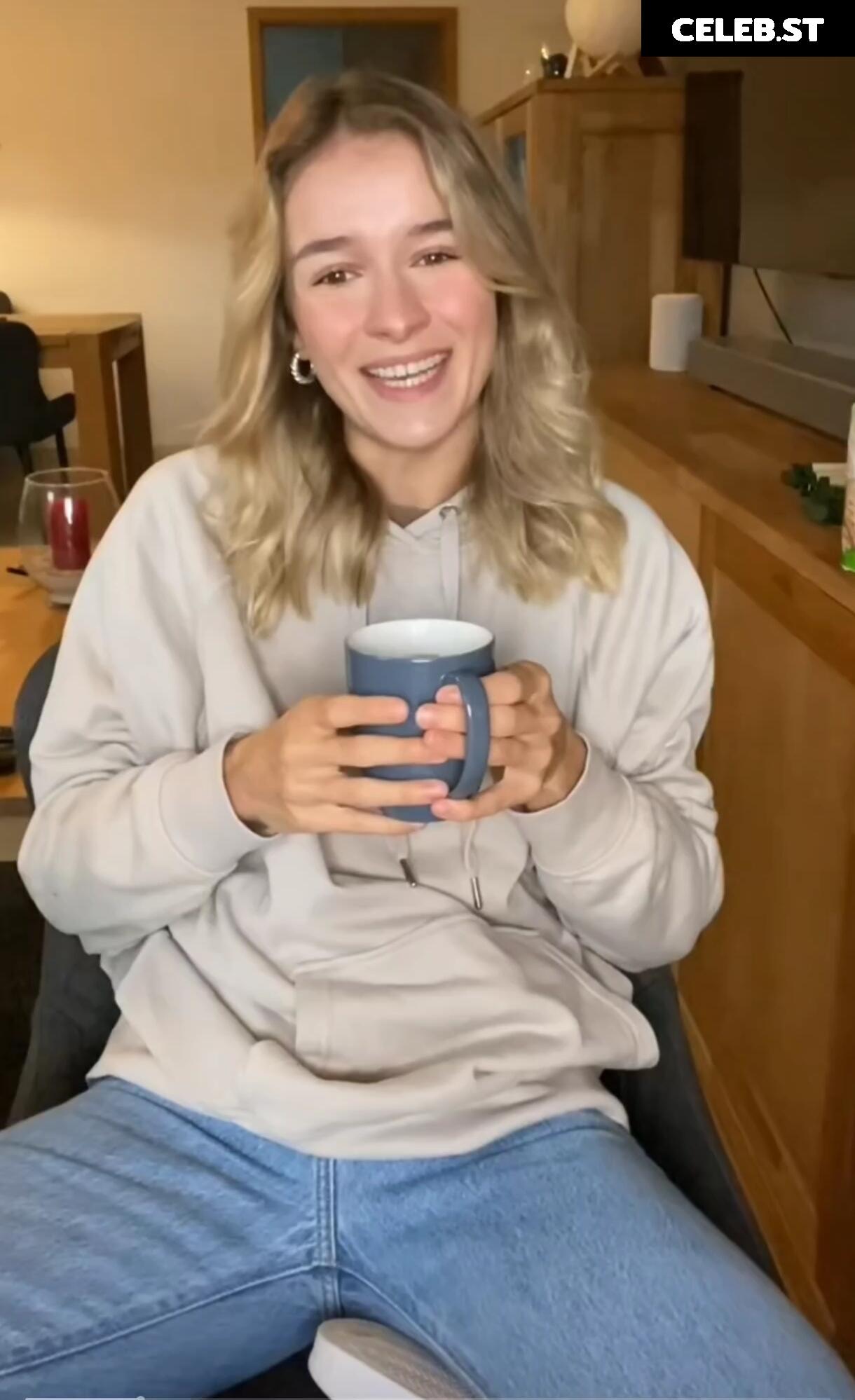 Ariana Müller / Vegetario Image 674377