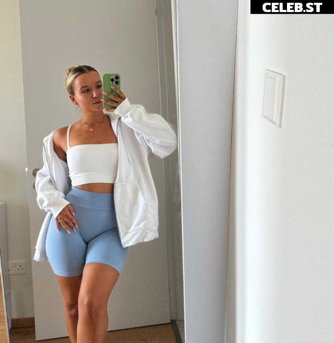 Alina Wachinger Image 670672