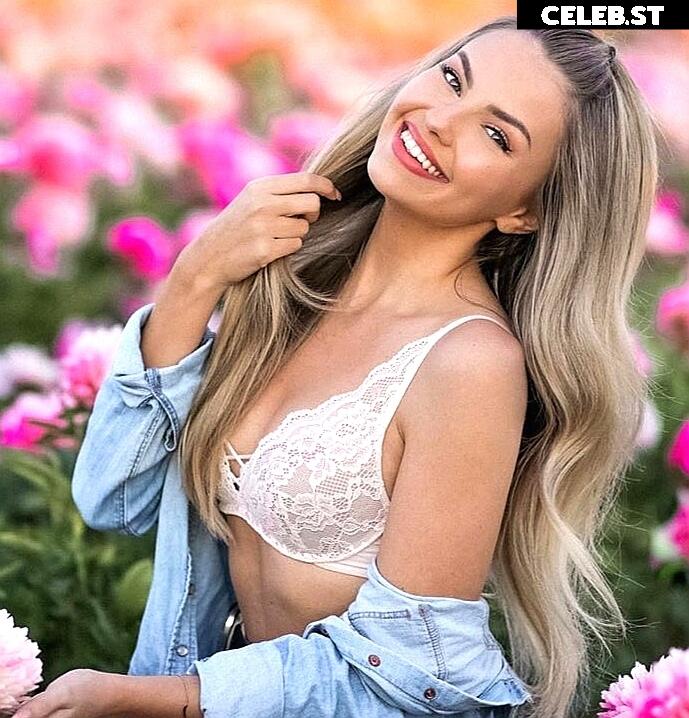 Julia (Xlaeta) Image 670606