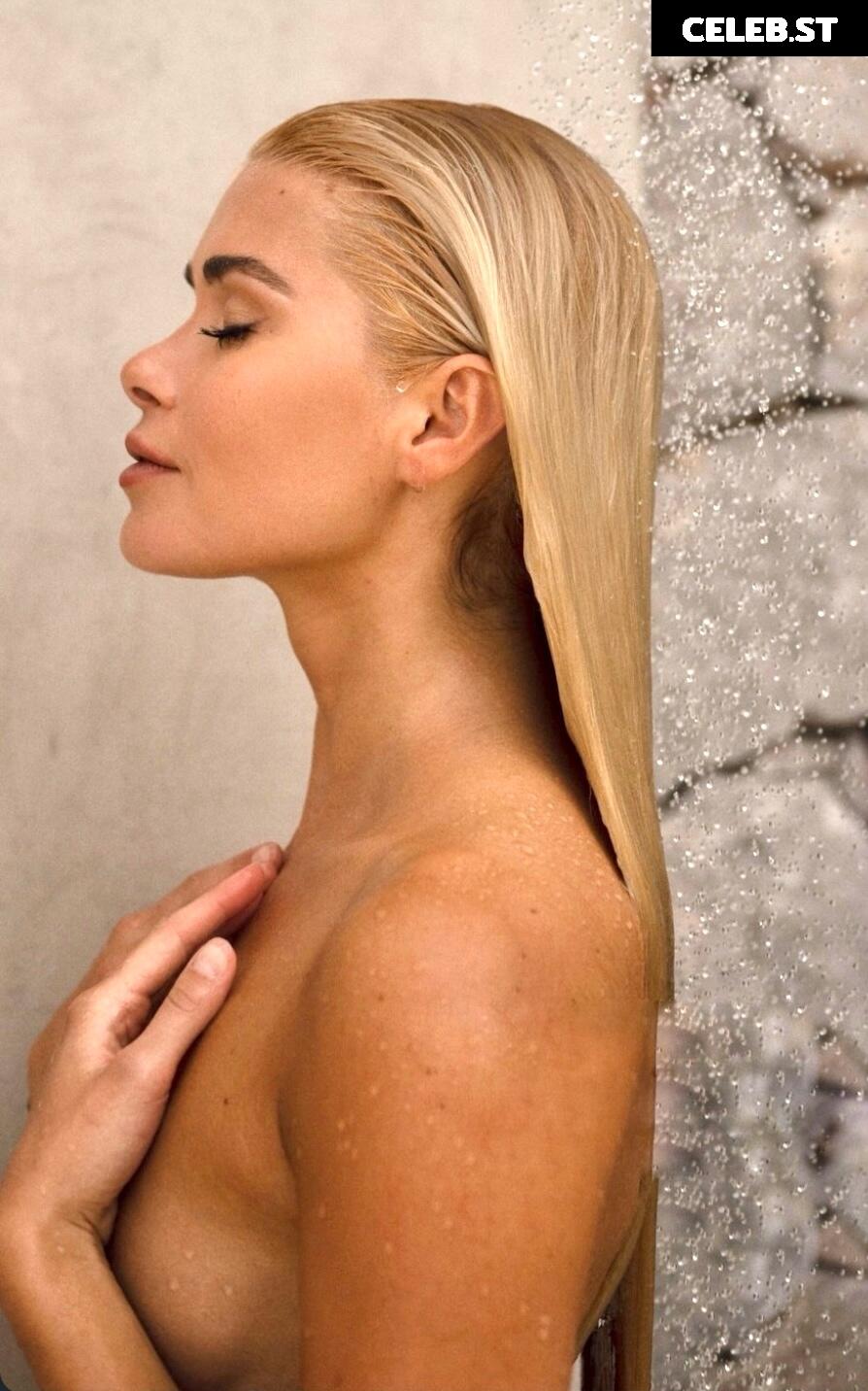 Pamela Reif Image 608653