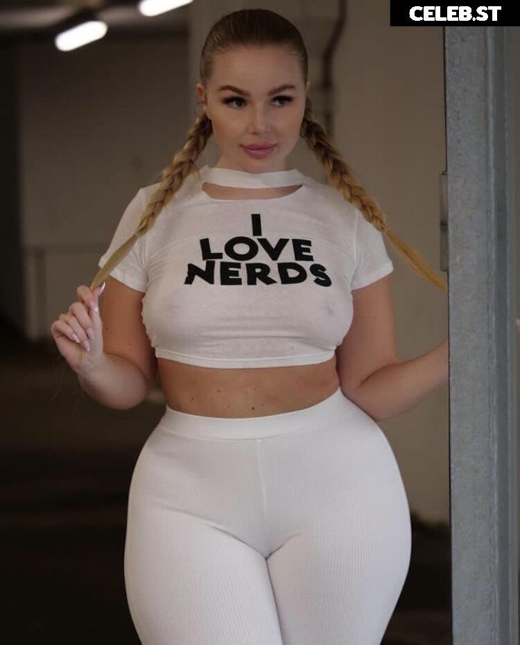 Emma Christina Image 602856