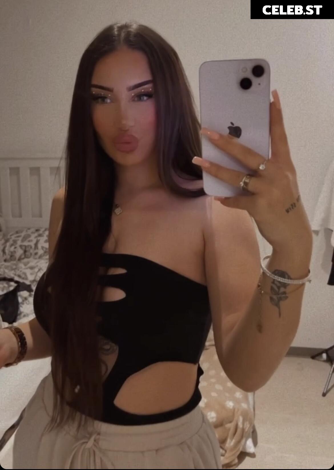 selinkitmir Image 601942