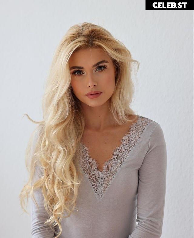 Pamela Reif Image 600565