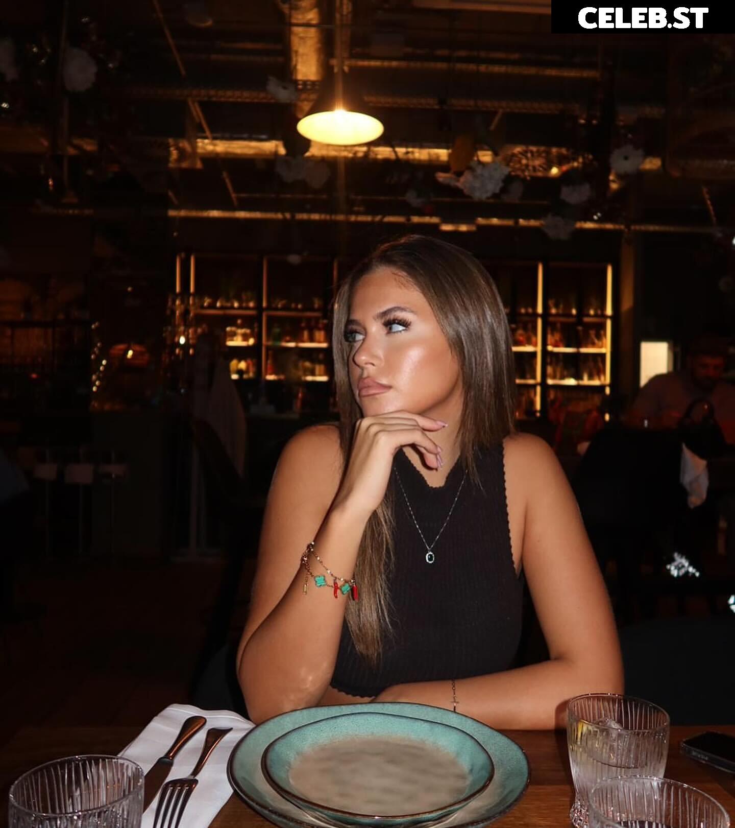 laraemiii Image 600409