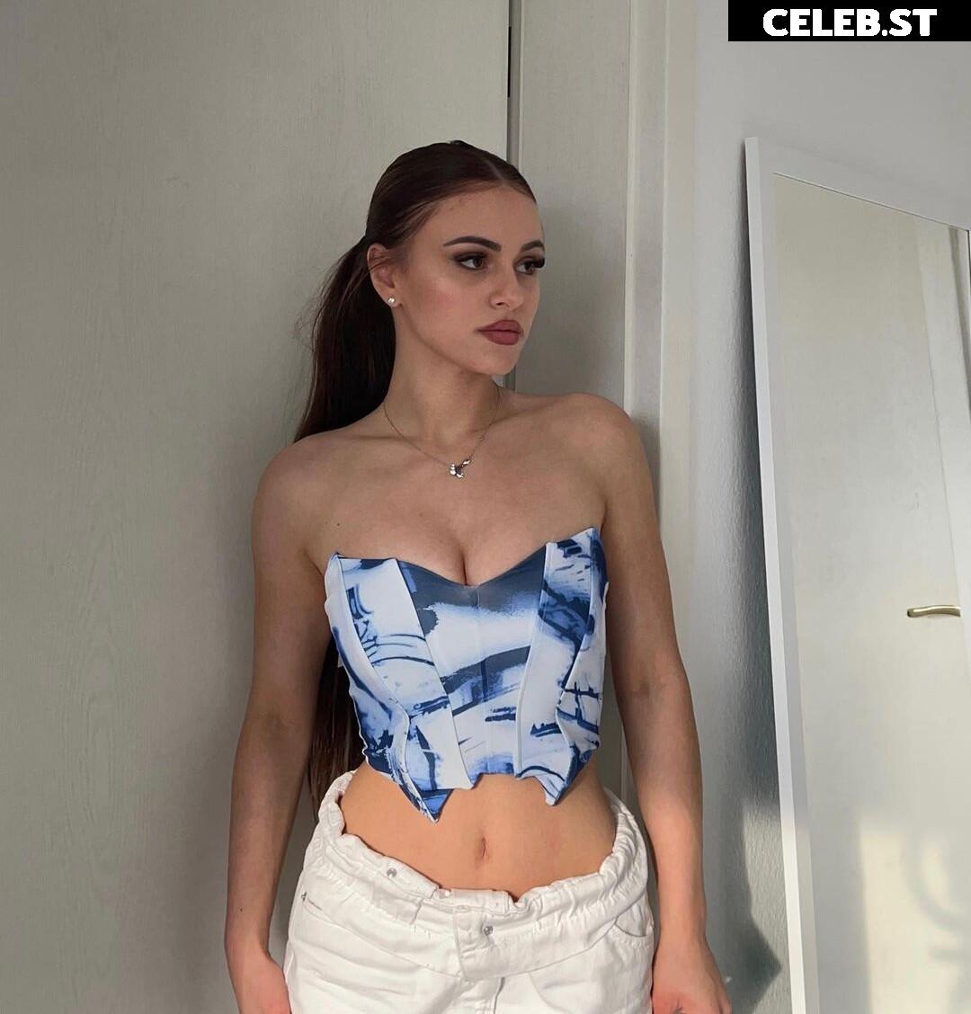 cheyennenauert Image 600353