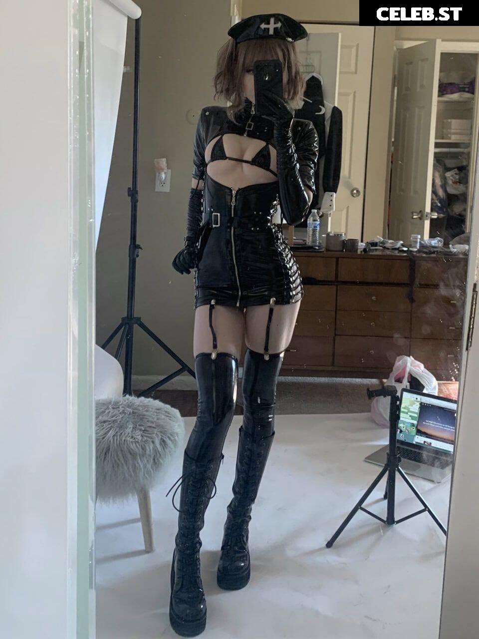 Nora Fawn Image 600059