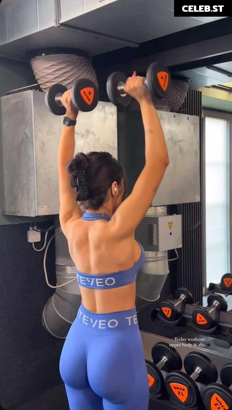 Merve Özkan Image 519611