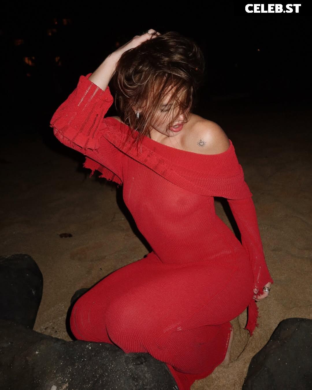 Emma Brooks Image 5190264