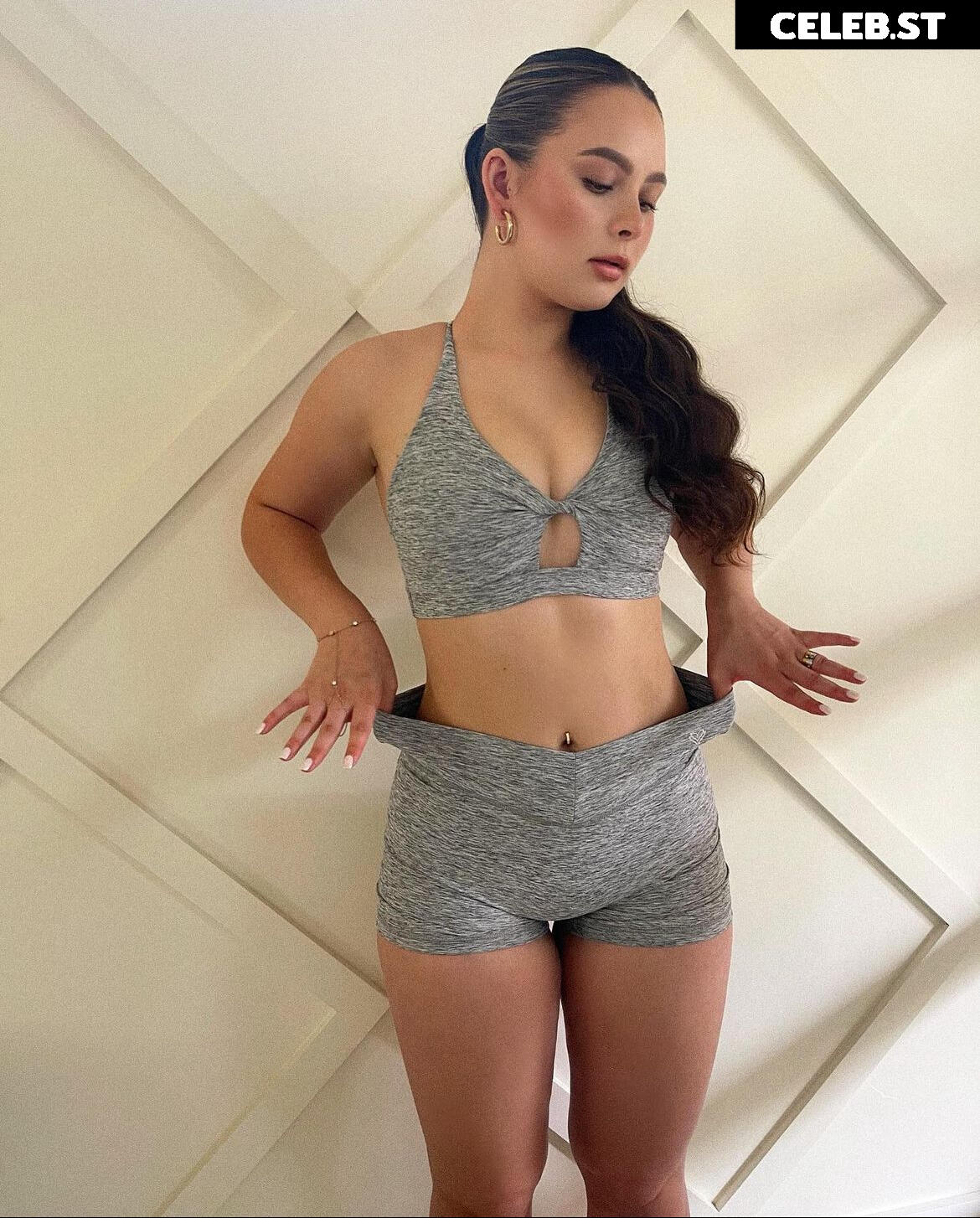 Desirae Elizabeth Image 518162