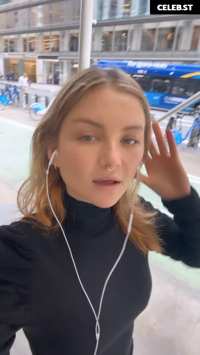 Julia Wulf Image 518328