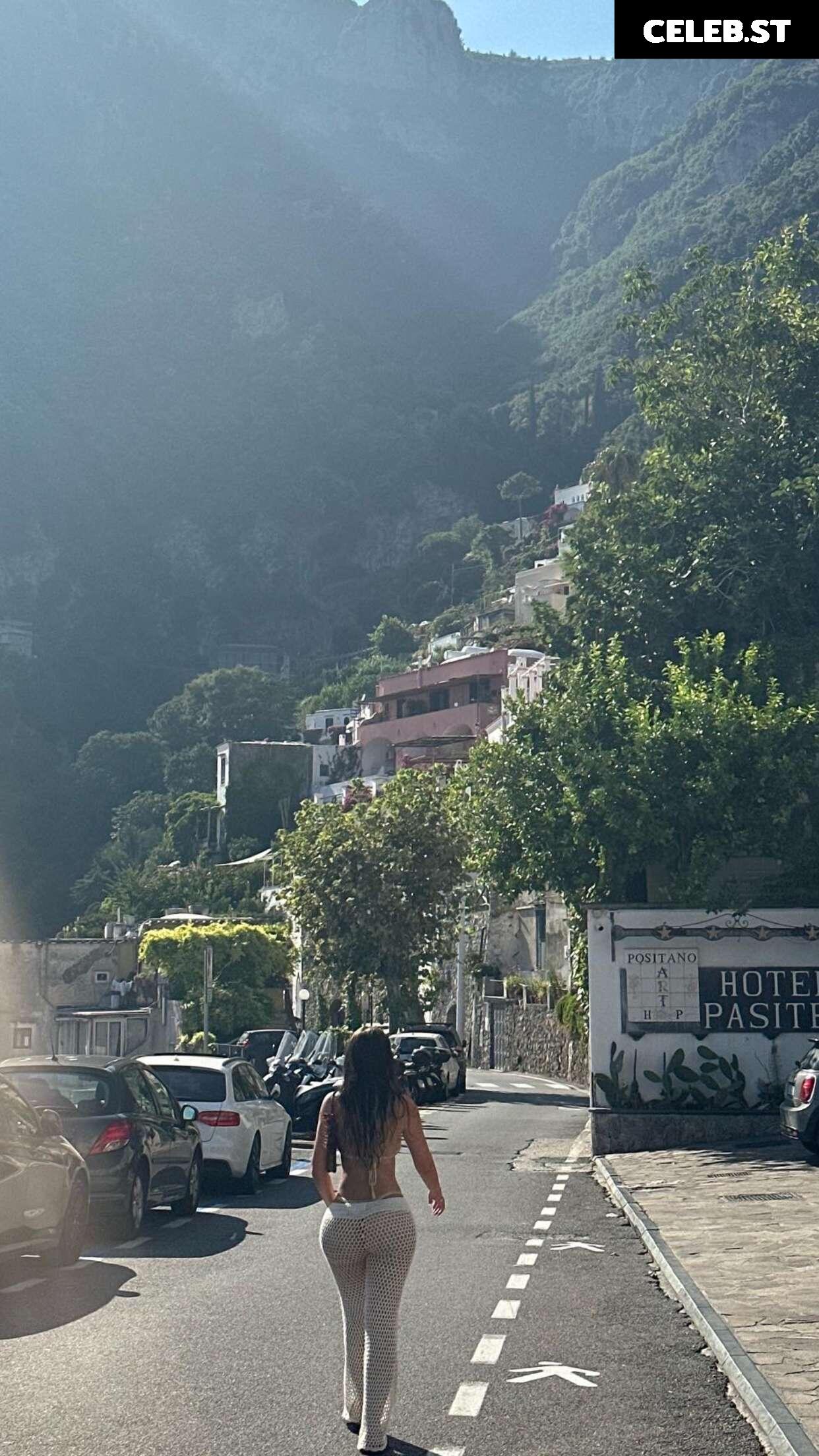 Mikaela Testa / @mikaelatestaa / @mikkimouse404 Image 5175256