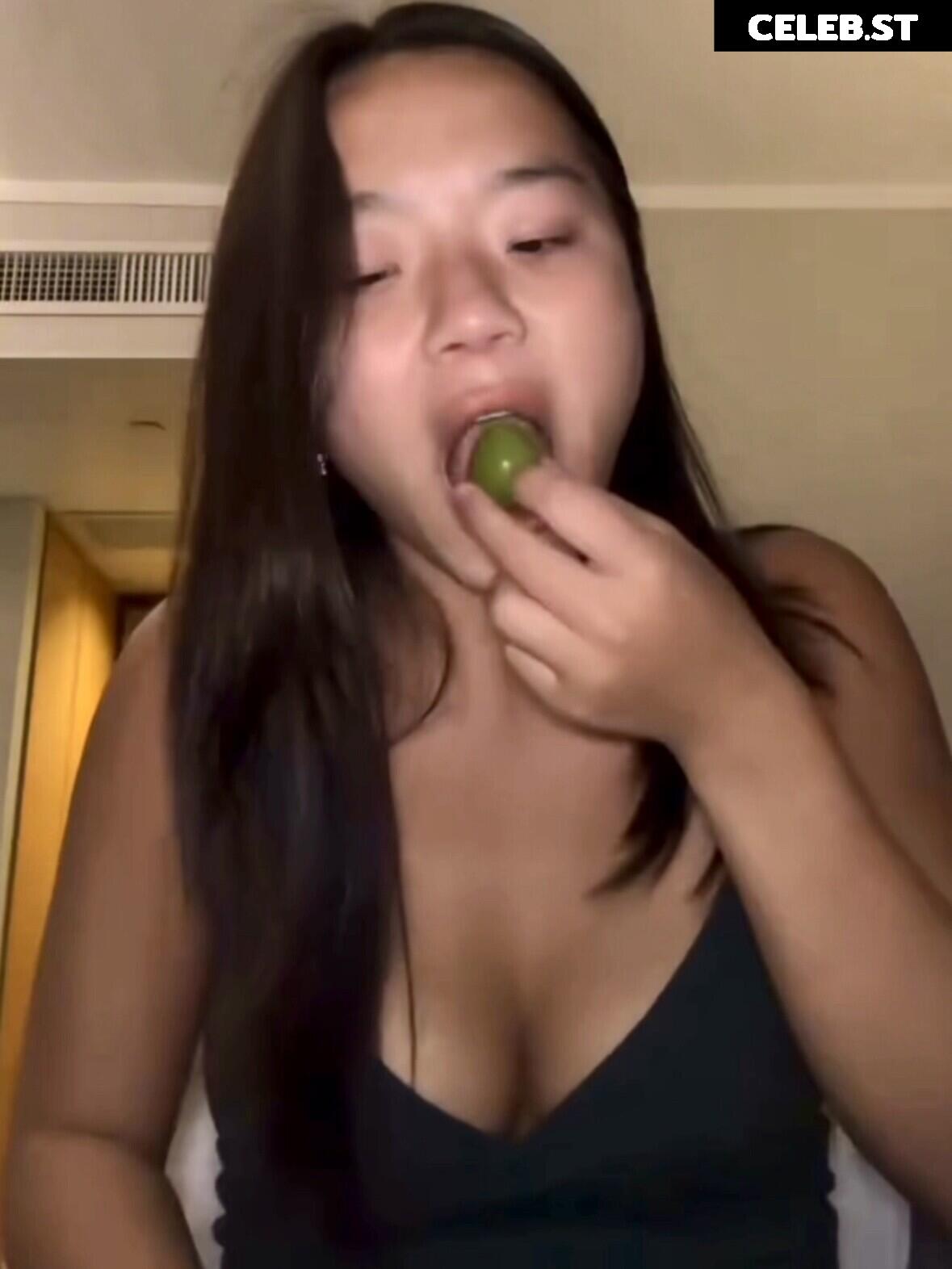 eatingalonediaries Image 5176612