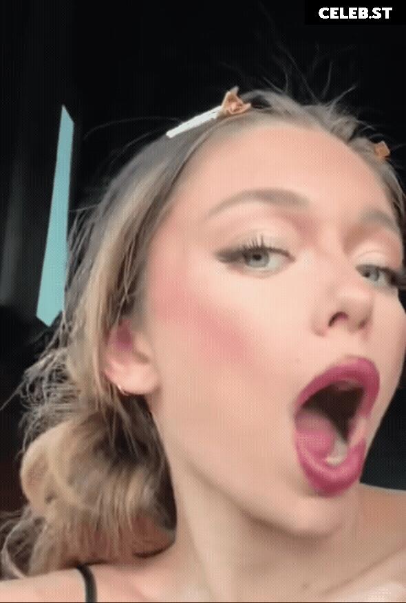 Tabitha Swatosh Image 5178583