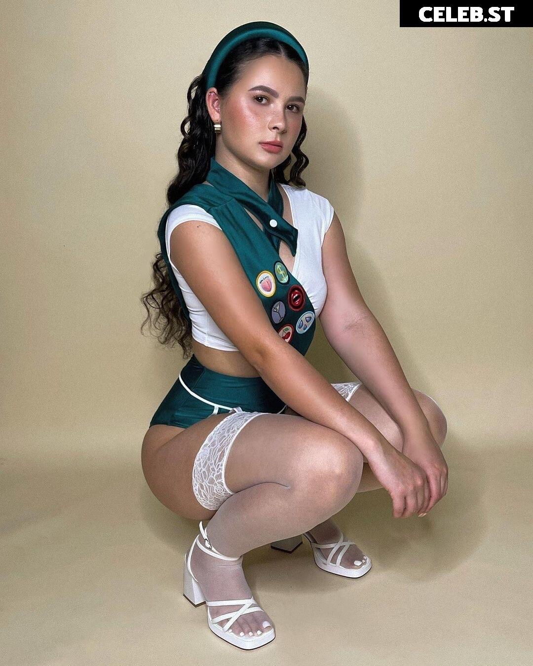 Desirae Elizabeth Image 515211