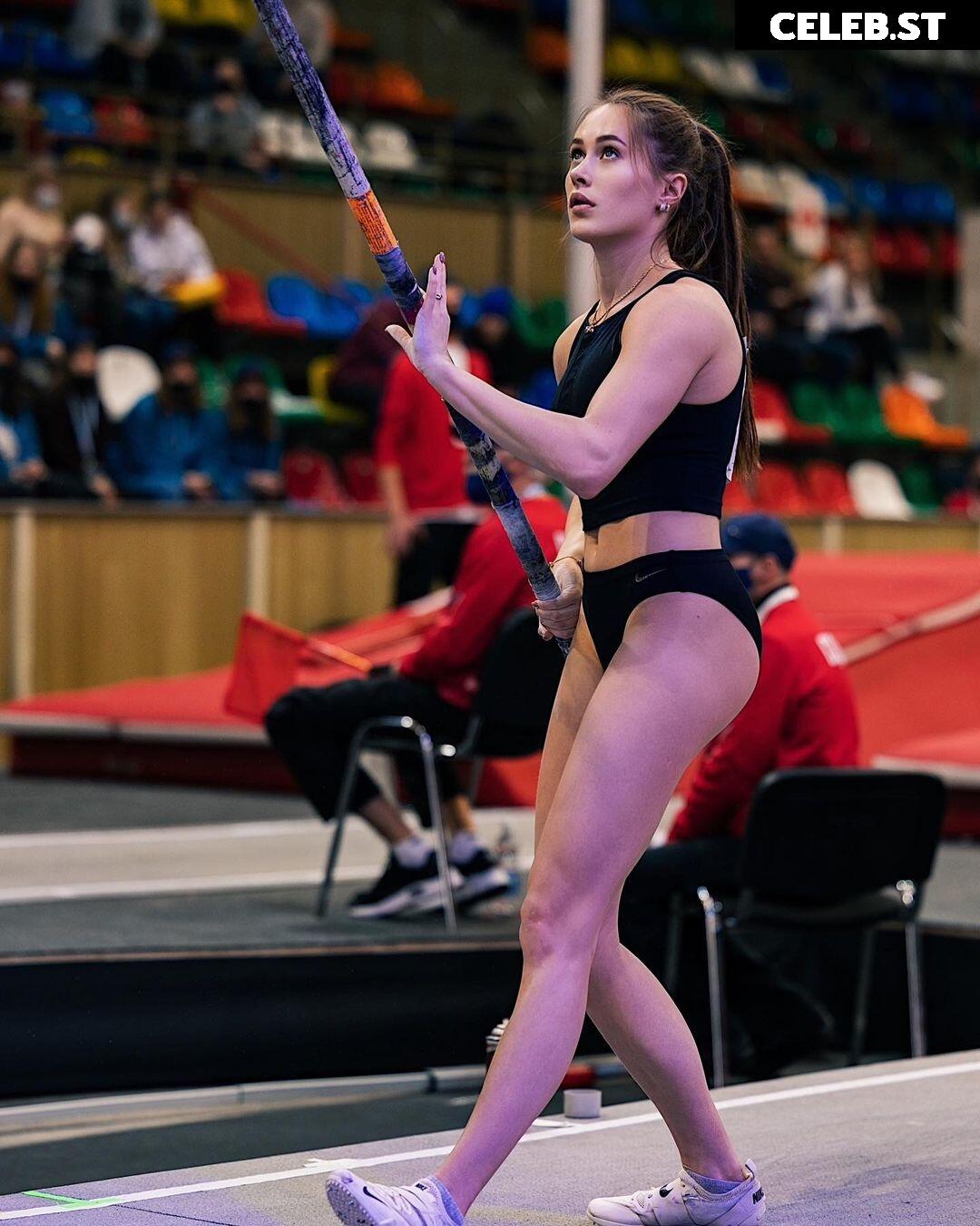 Polina Knoroz Image 512585