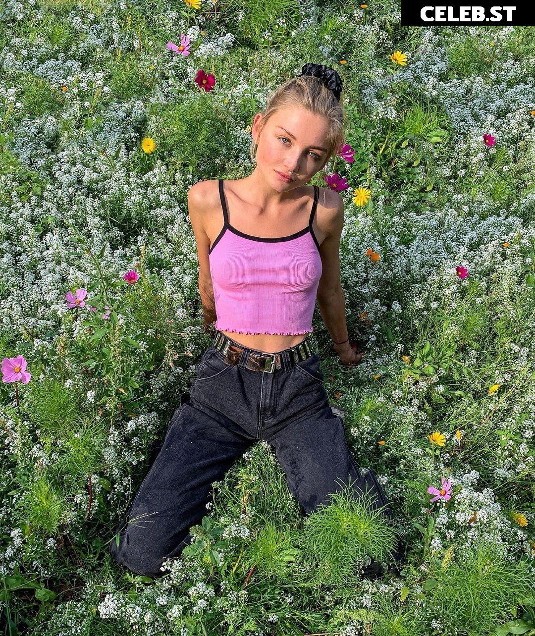 Julia Wulf Image 511839