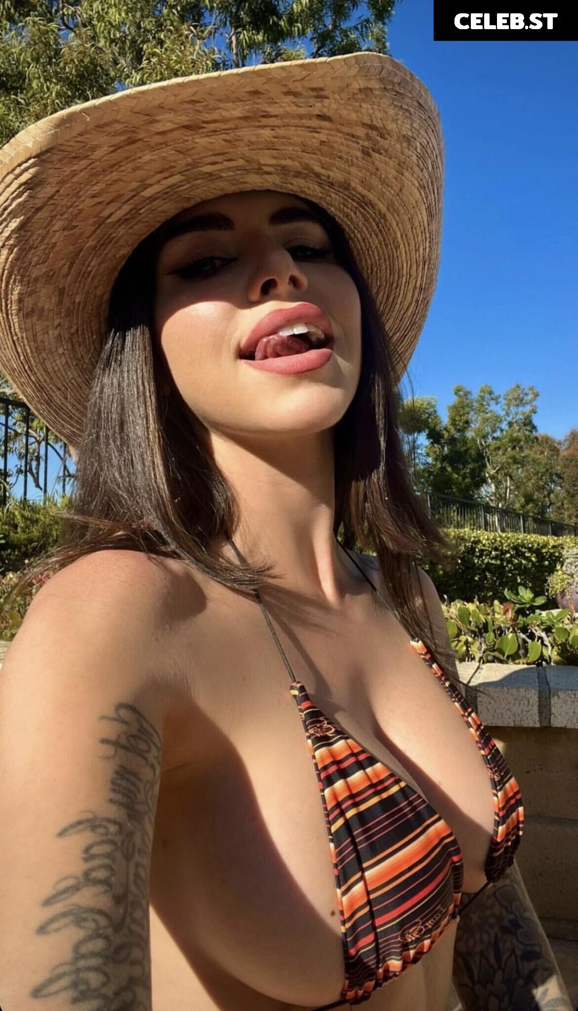 Suttin aka thatgirlsuttin Image 5107826