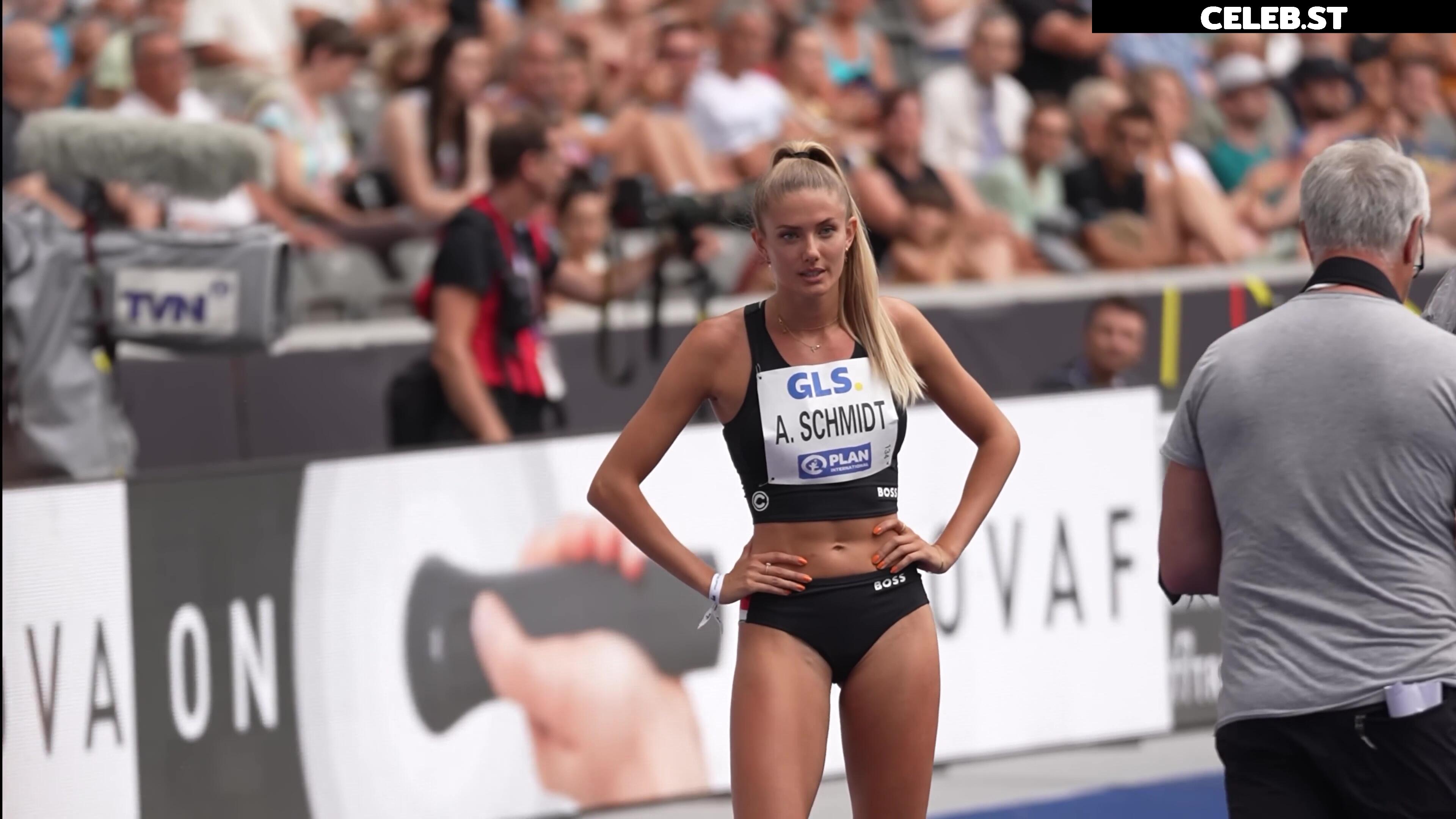 Alica Schmidt Image 529702