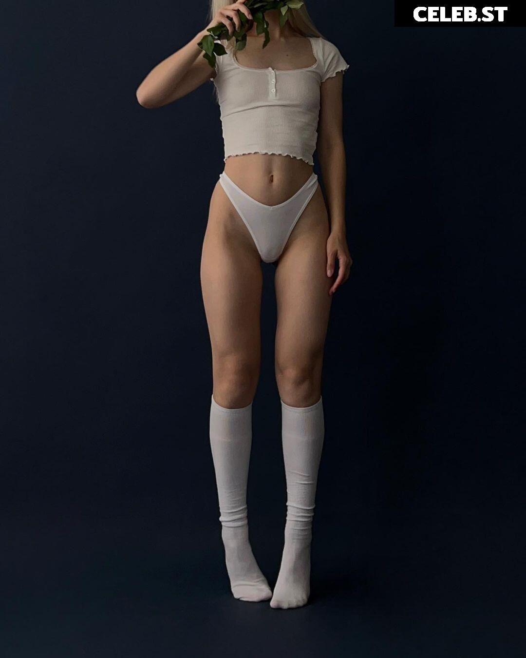 Anastasiia Zakharenko Image 5285703