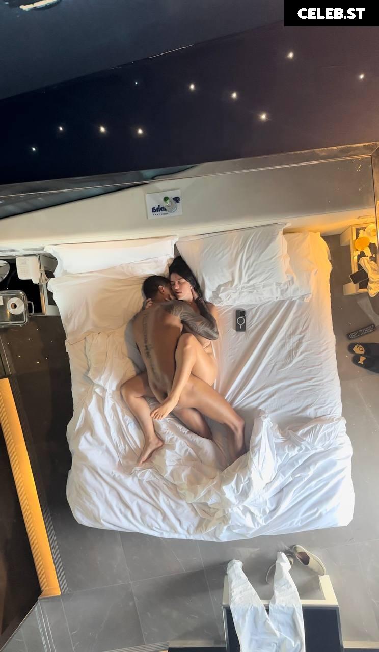 Mady Gio Image 527591