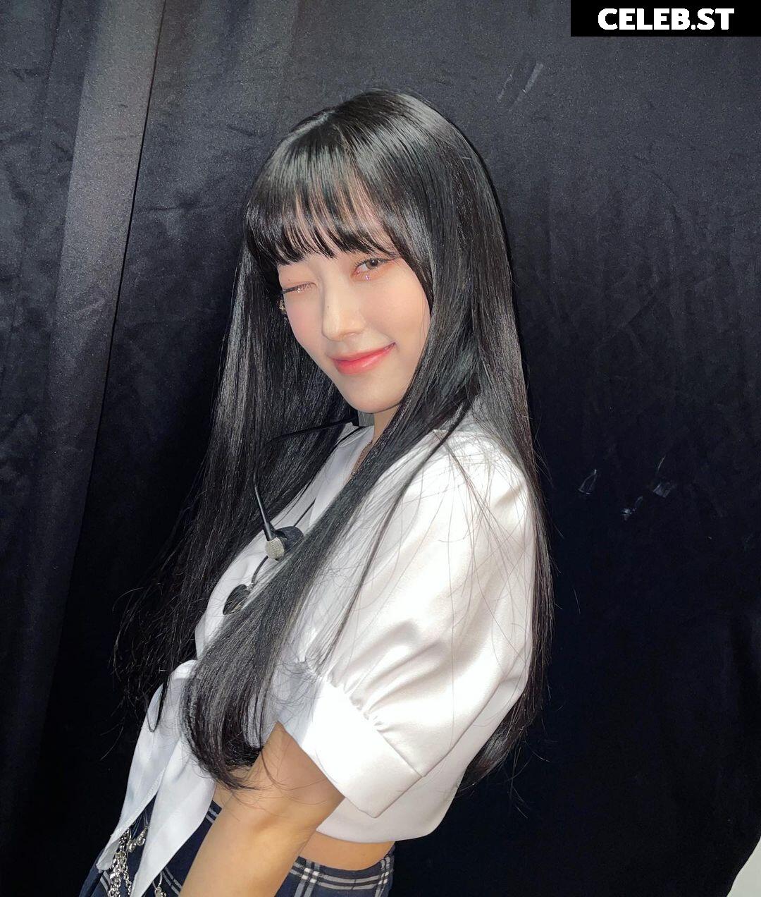 Odd Eye Circle (ARTMS / LOONA) Image 5277154