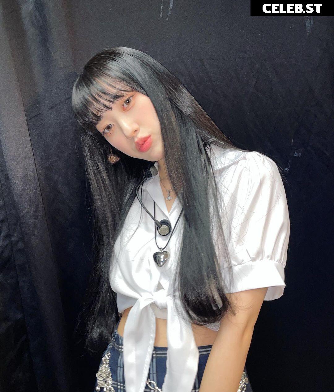 Odd Eye Circle (ARTMS / LOONA) Image 5277175