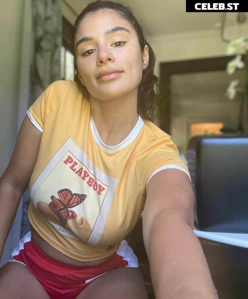 Diane Guerrero (Crazy Jane - Doom Patrol) Image 5274453