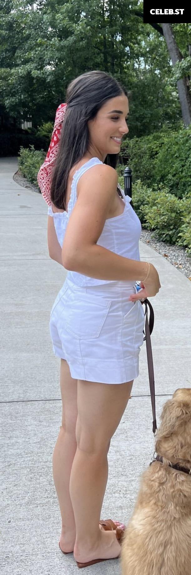 Ashley ShahAhmadi Image 5270676