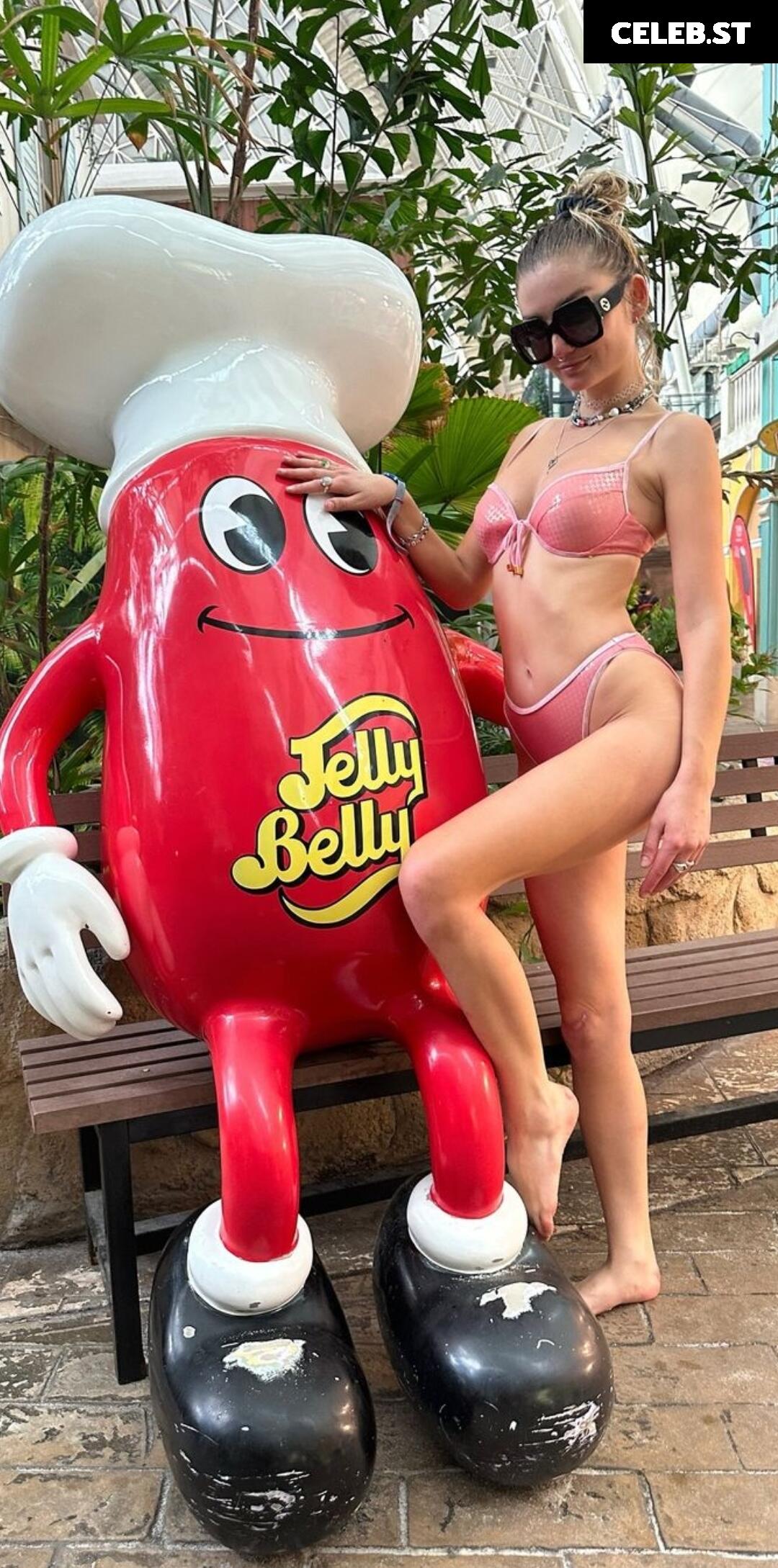 Julia Wulf Image 526278