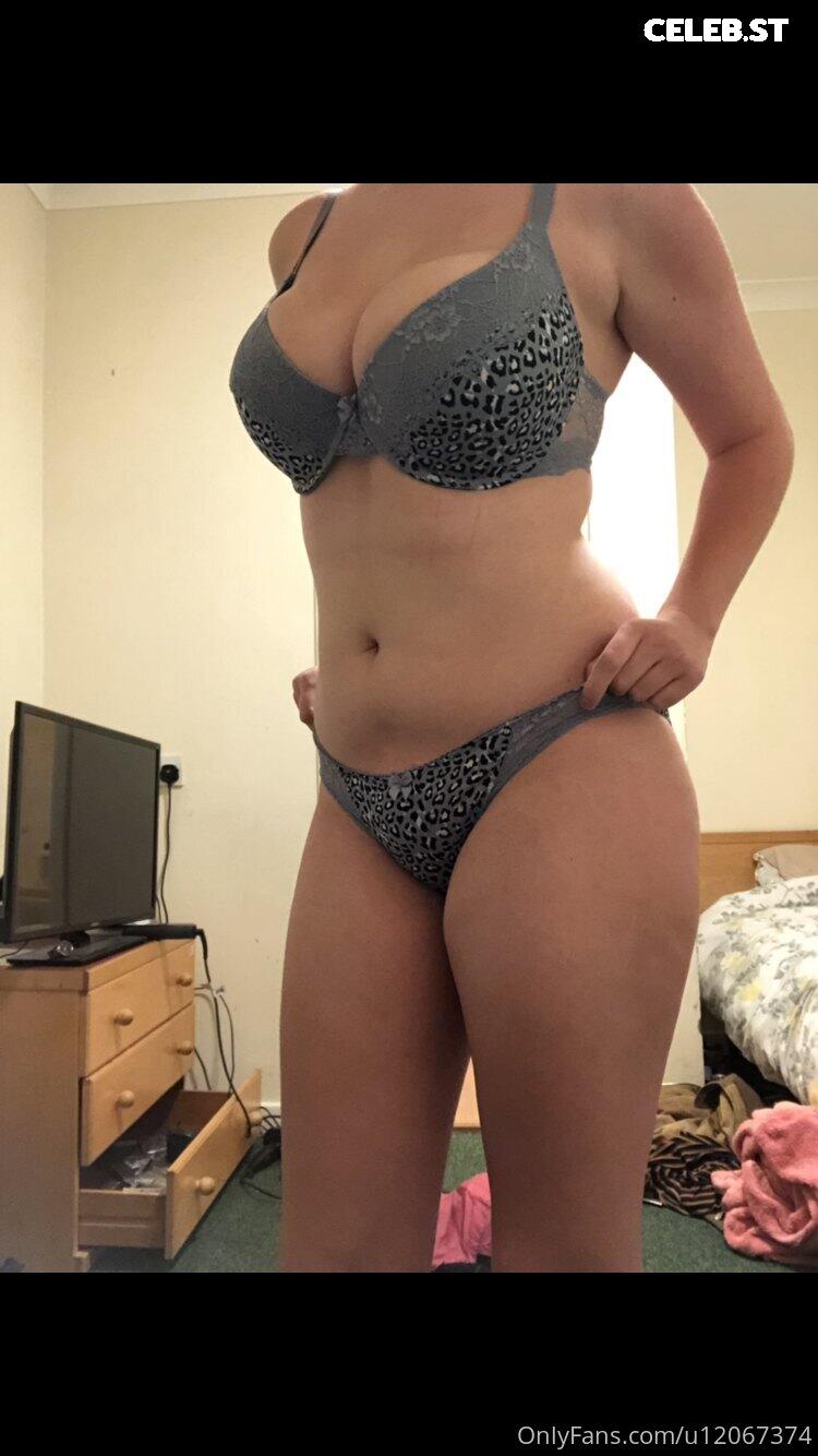 DinosaurQueen/EvieRose99 Image 5260349