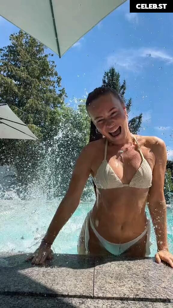 Leoobalys Image 526921