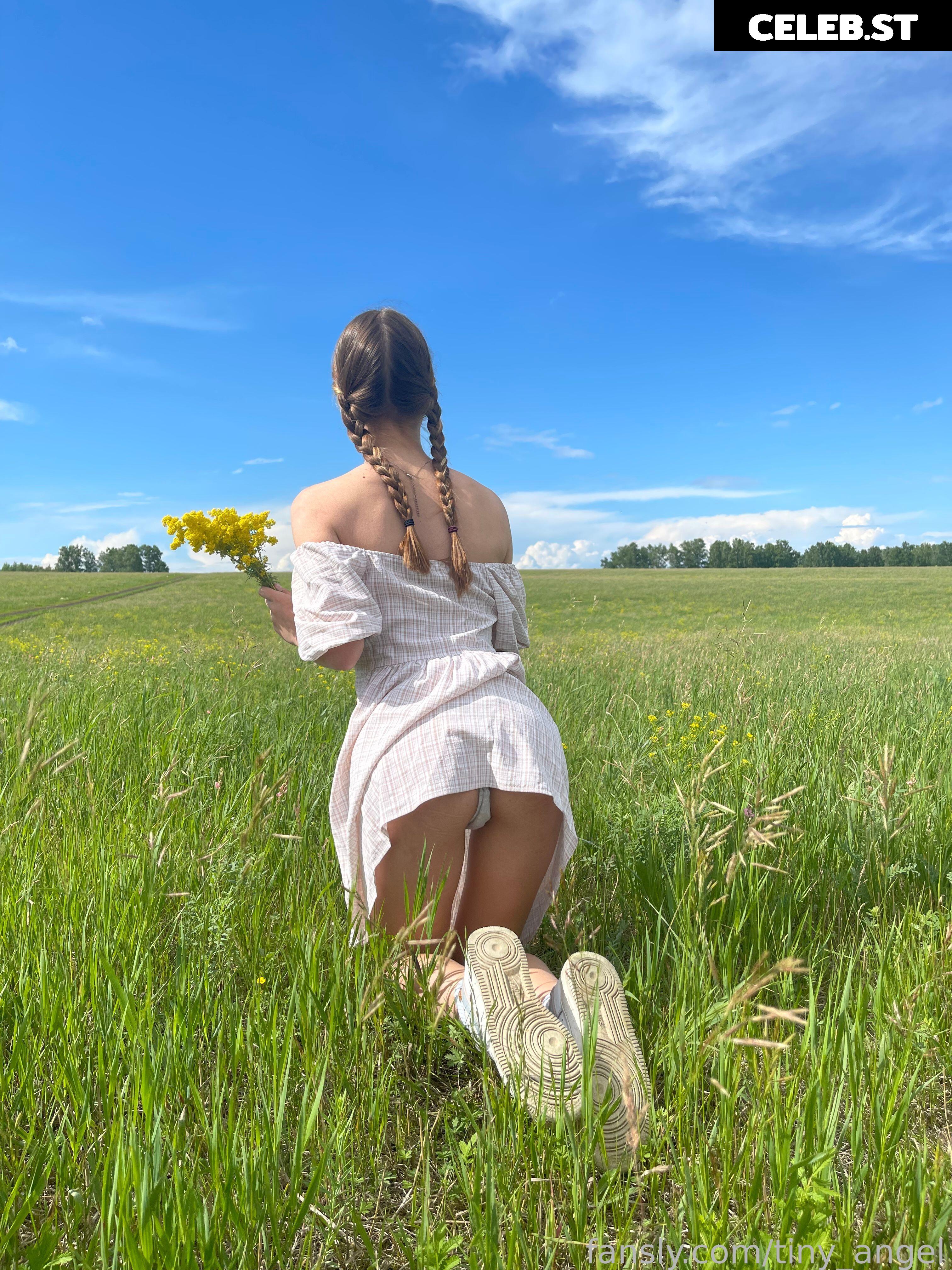 Tinyangelx | Me_Emily | tiny_angel | _rileyreid_ Image 5243975