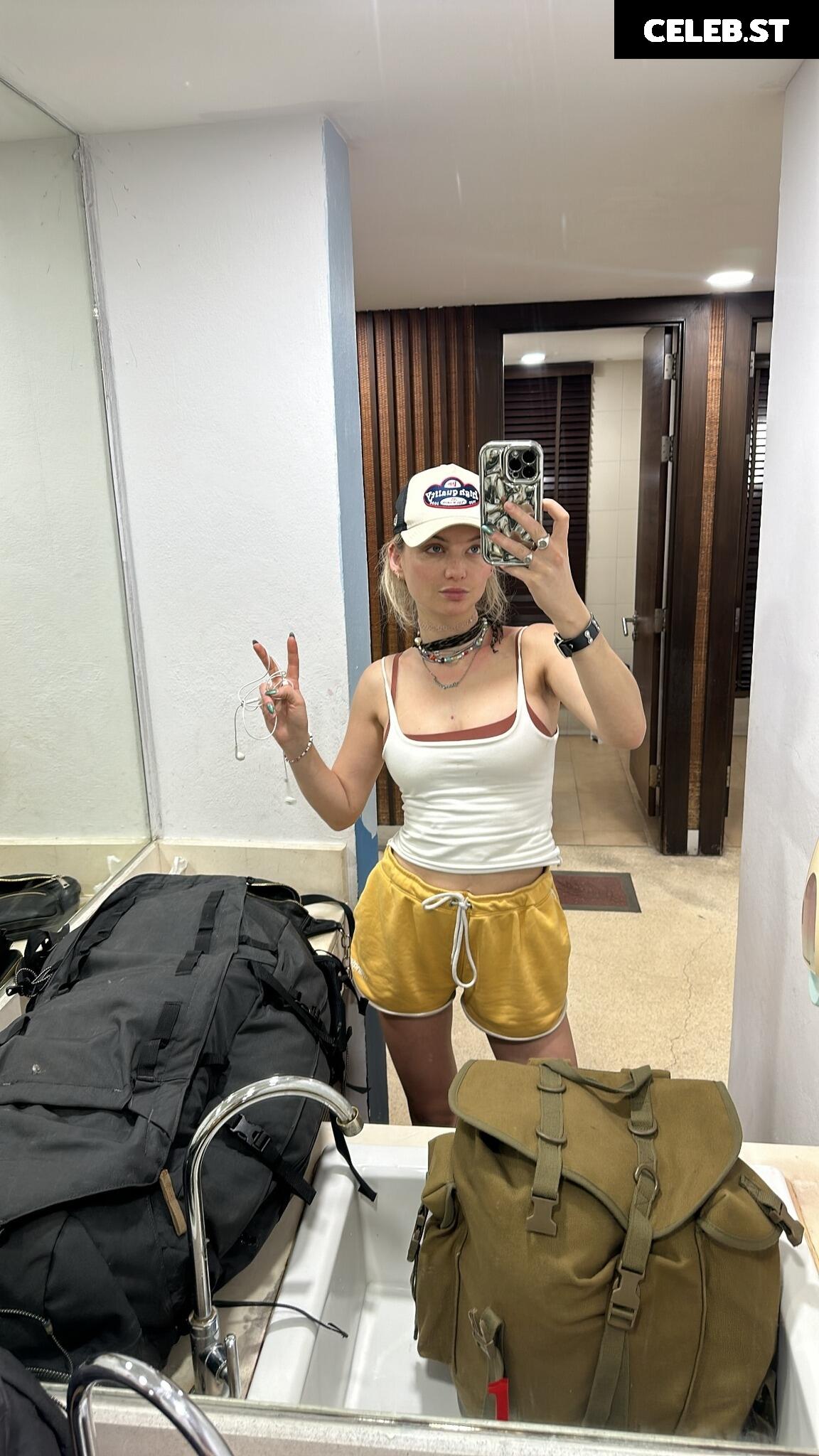 Julia Wulf Image 523928