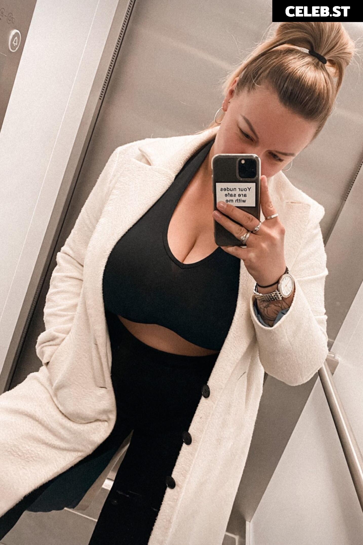 Anna Schmidt Image 522673