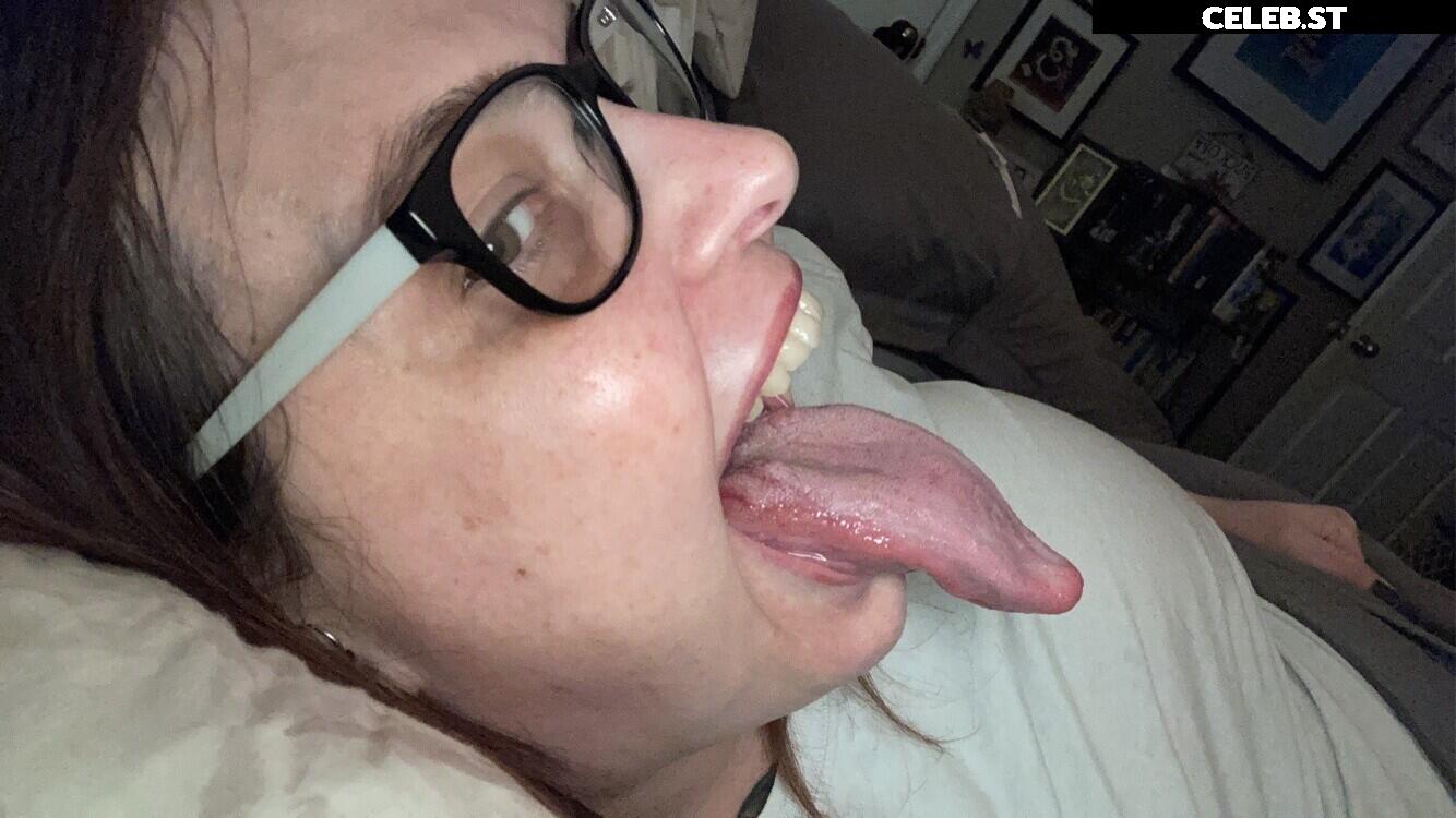 Megan Zass Image 5220040