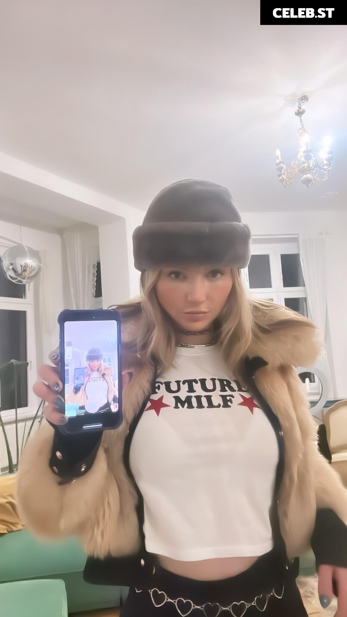 Julia Wulf Image 521434