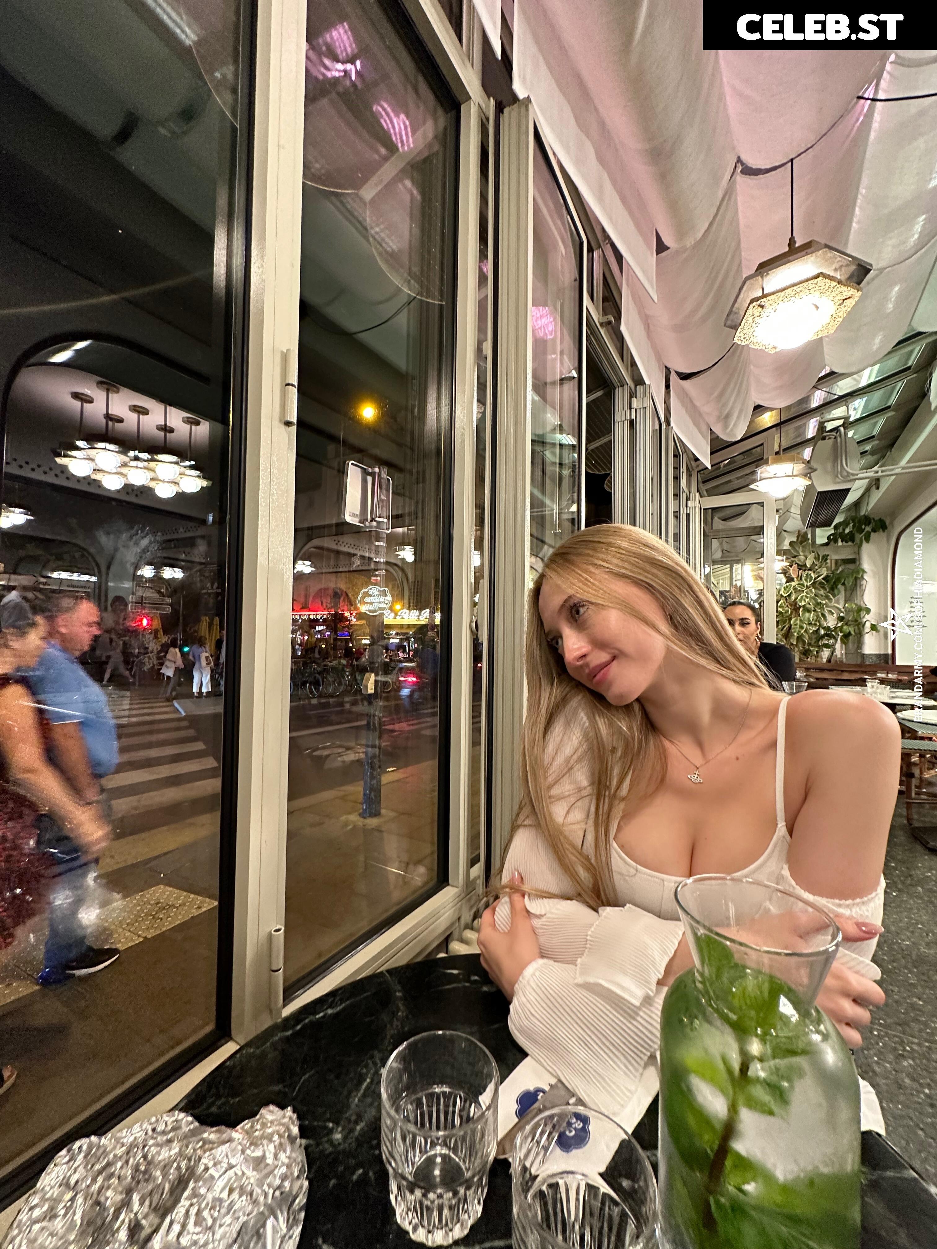 Sophia Diamond Image 521312