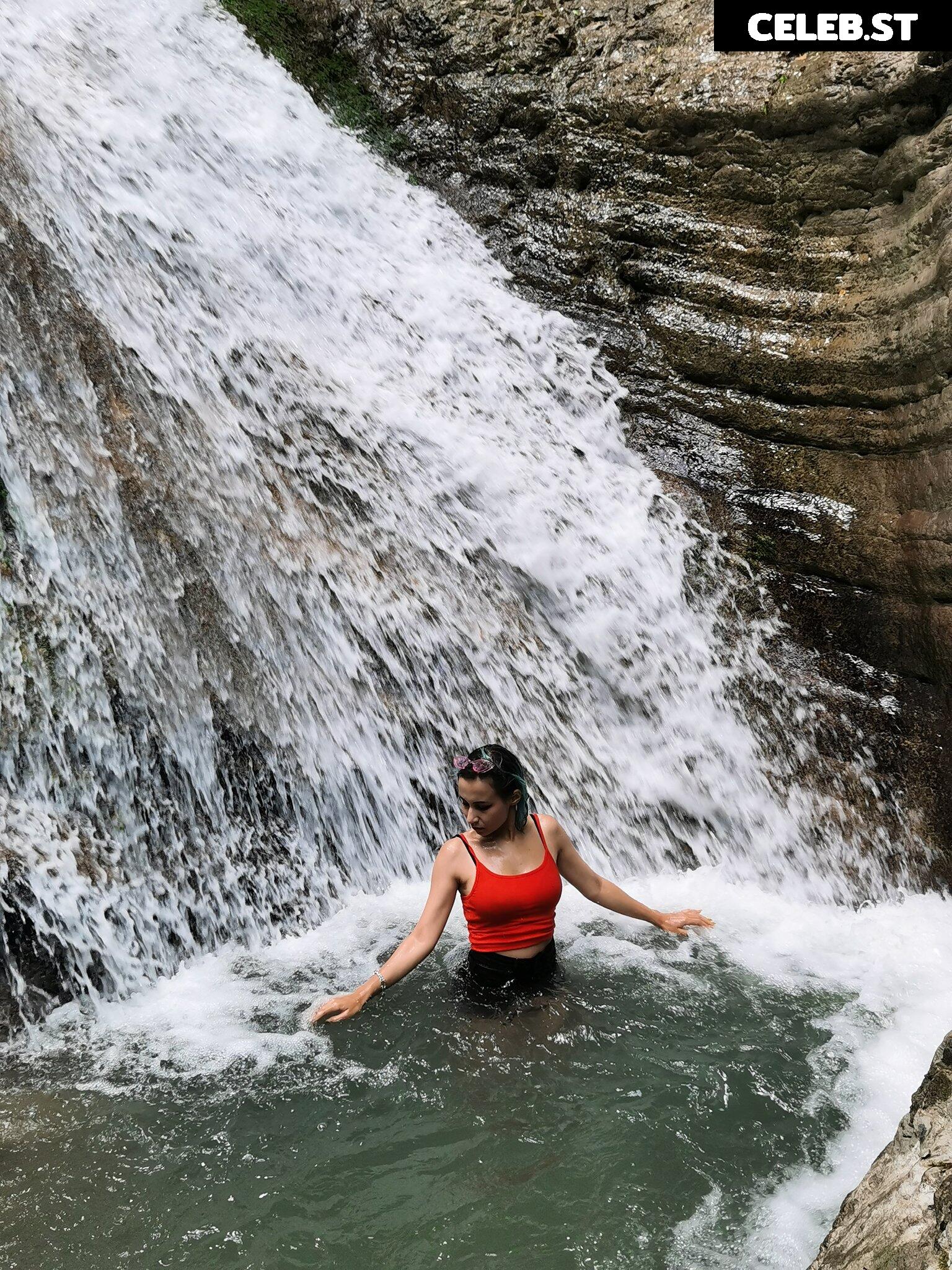 Dima Batalov / Sunny Image 5204024