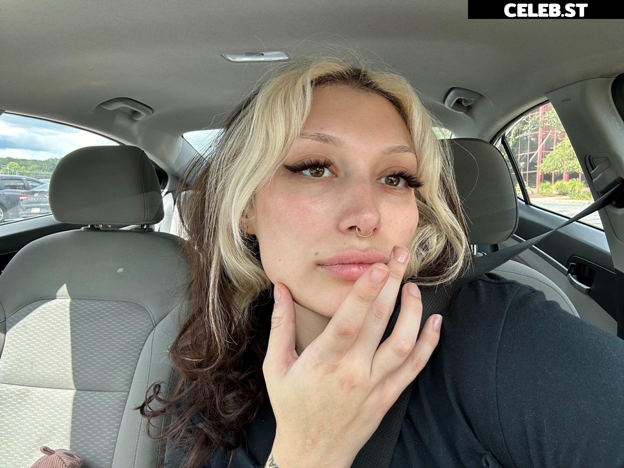 lilpochaco Image 5208512