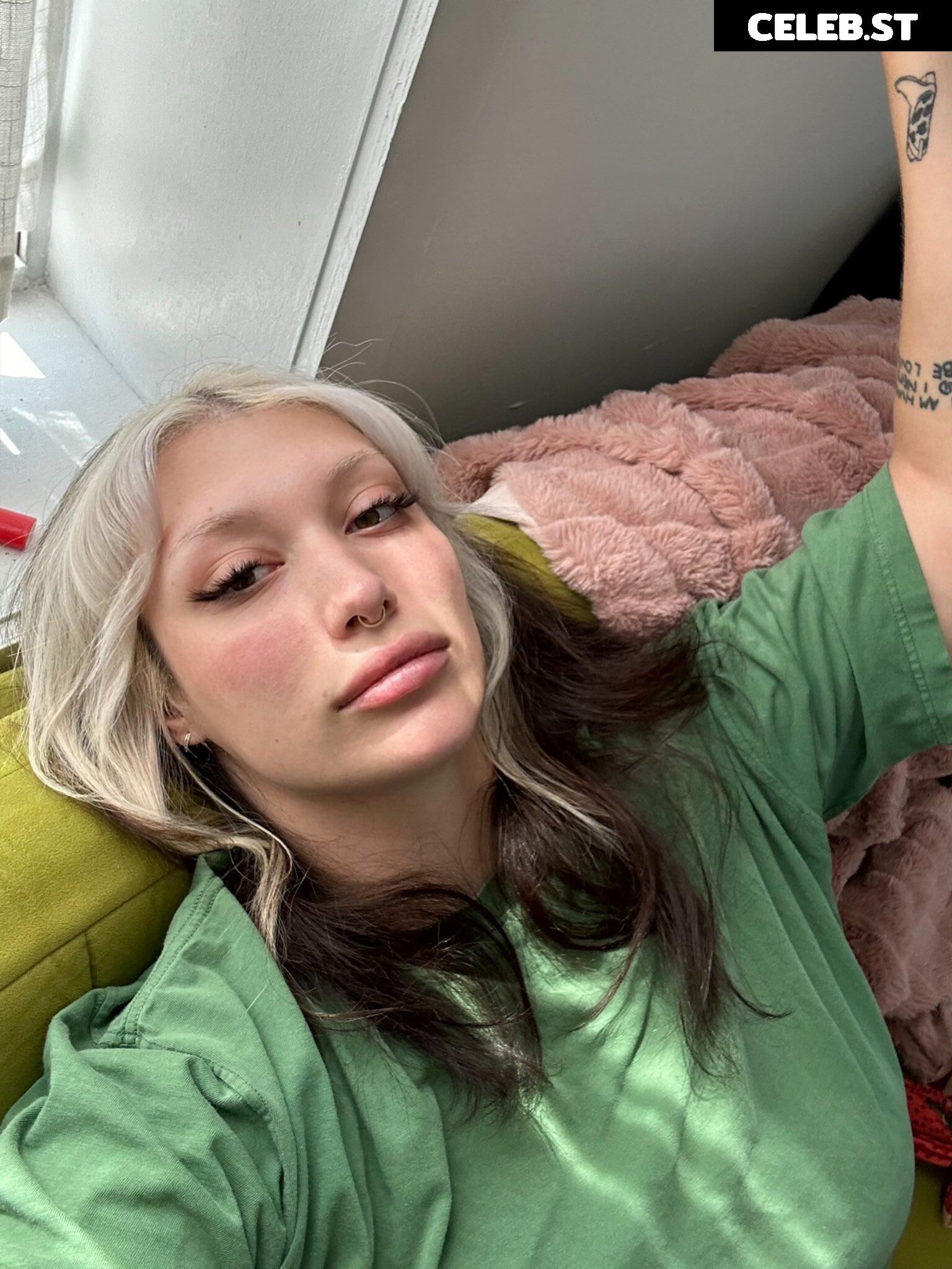 lilpochaco Image 5208607