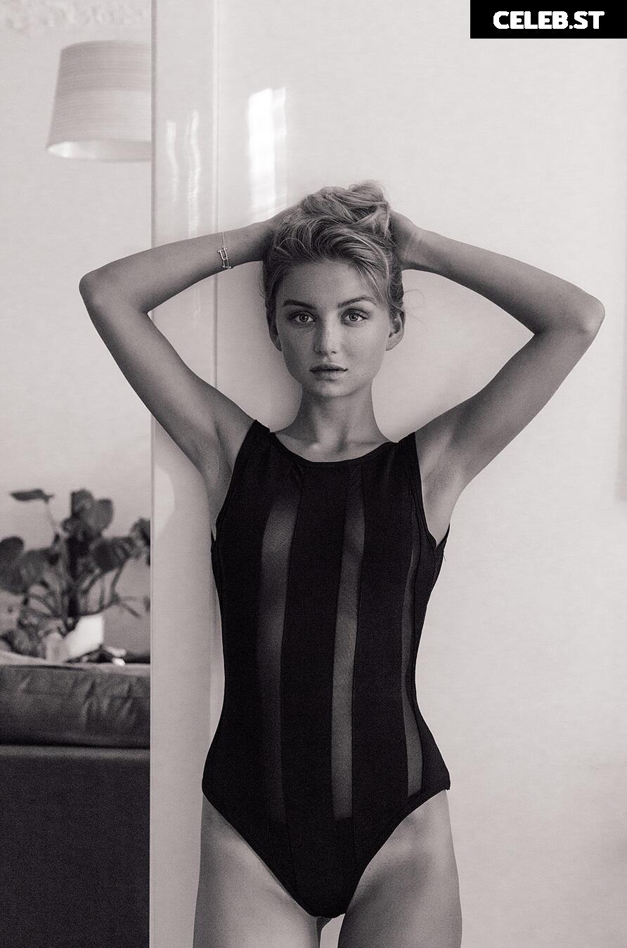 Julia Wulf Image 520815