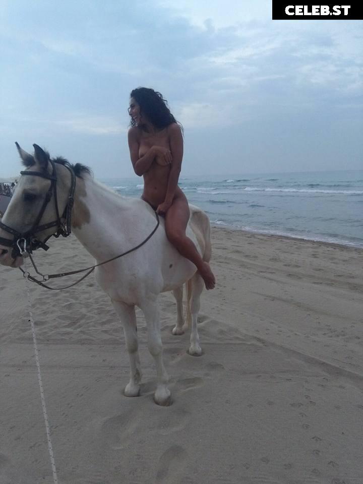 Raffaella Modugno Image 5397715