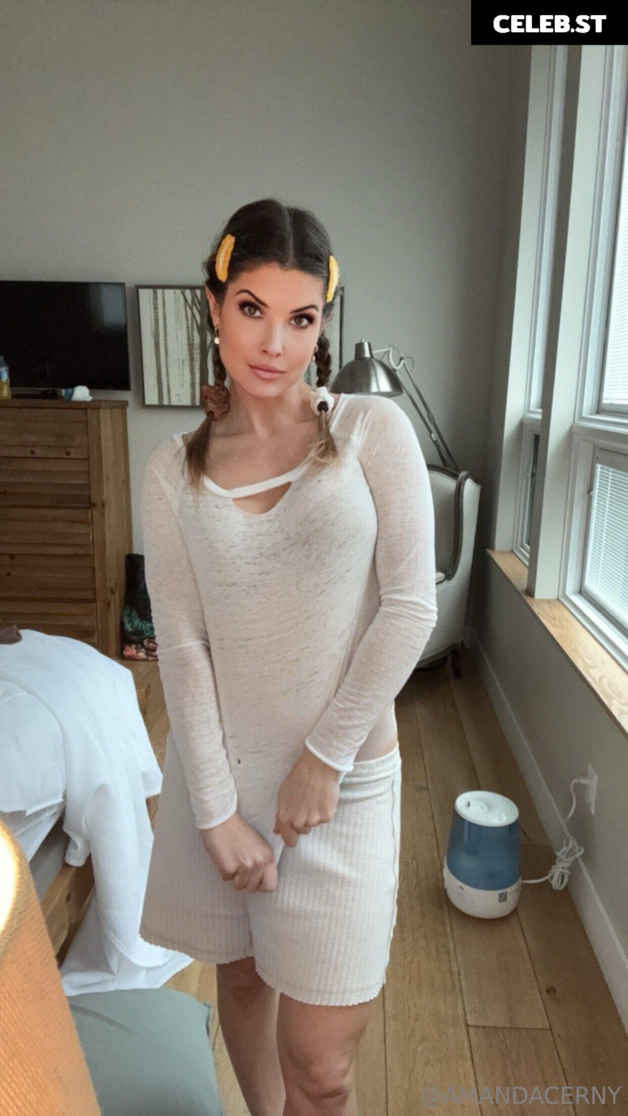 Amanda Cerny Image 5392693