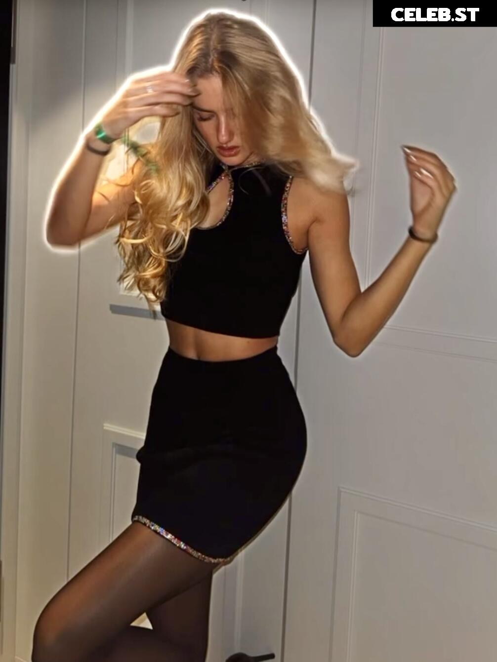 Alica Schmidt Image 539226