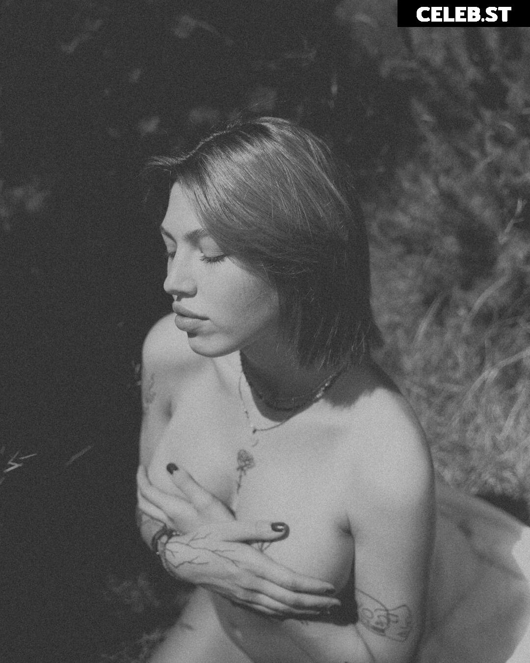 Lotta.m Image 538790