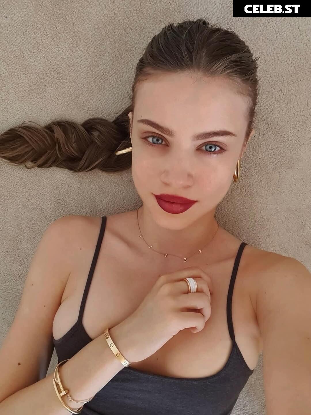 Xenia Tchoumi Image 5384941