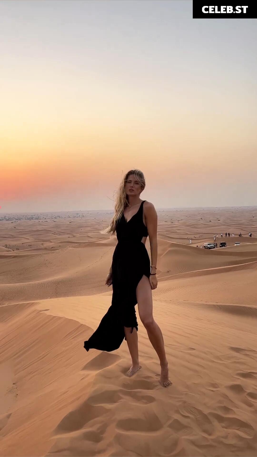 Alica Schmidt Image 537680